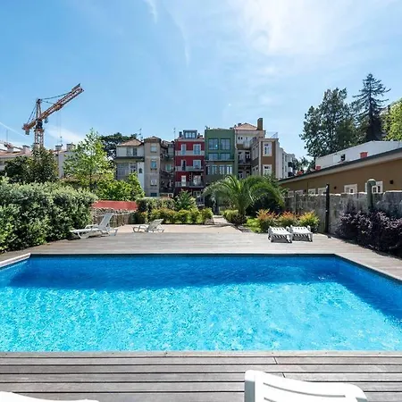 Chic Porto Hideaway: Pool & Garden Apartment Exterior photo