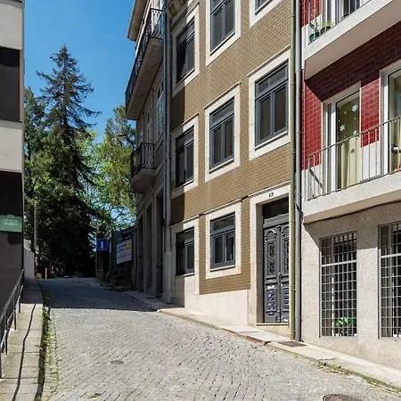 Chic Porto Hideaway: Pool & Garden Apartment Exterior photo