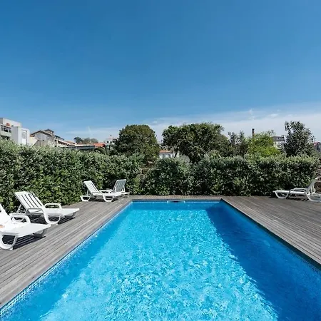 Chic Porto Hideaway: Pool & Garden Apartment Exterior photo